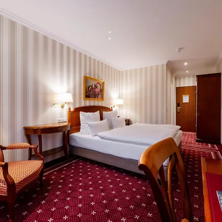 Alt Lohbrügger Hof Hotel
