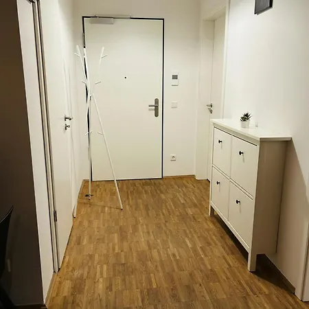 Apartment Convenient Apartment For 2 *
