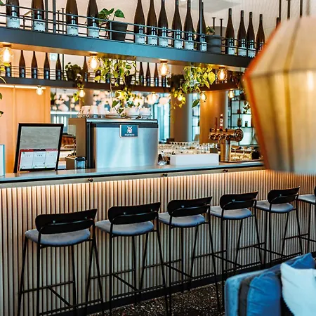 Novotel Station Hotel *
