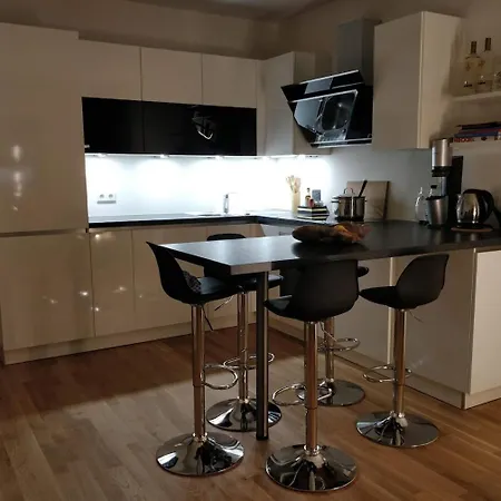 Gemuetlich - Zentral - Modern - Am Kanal Appartement *
