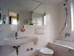 Domicil By Golden Tulip Hotel 3*