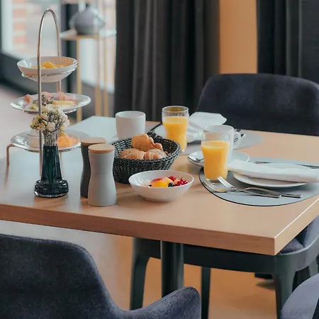 Hotell Steigenberger Treudelberg 4*