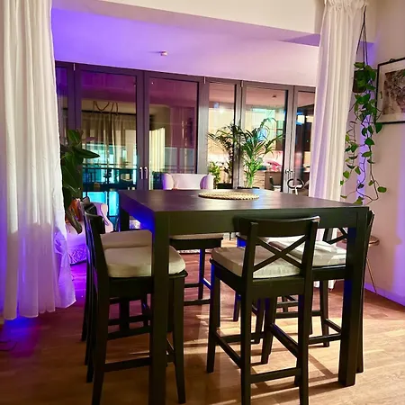 Modern Art Loft Апартаменты Гамбург