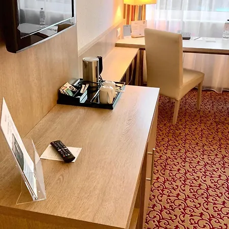 Otel Mercure Am Volkspark Hamburg