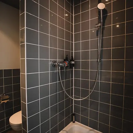 Superbude St Georg Hotel 2*