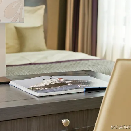 Hotel Mitte 3*
