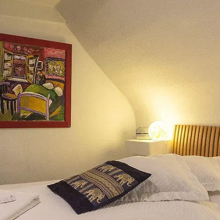 Frauenhotel Hanseatin - Women Only 2*