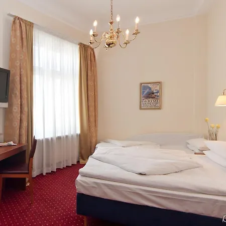 Hotel Kronprinz Hauptbahnhof