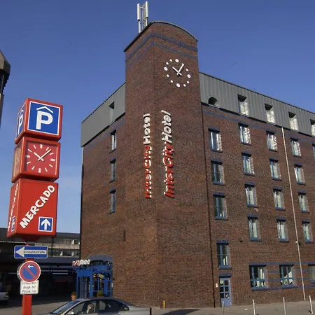 Intercityhotel Altona Hotel 3*