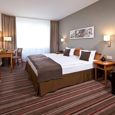 Hotel Leonardo Airport