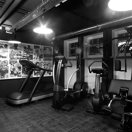 Henri Downtown Hotel 4*