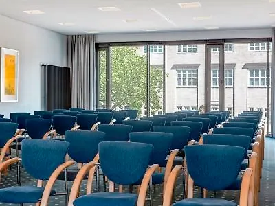 Intercityhotel Hauptbahnhof Amburgo