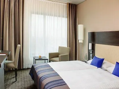 Intercityhotel Dammtor-messe Hotel 4*