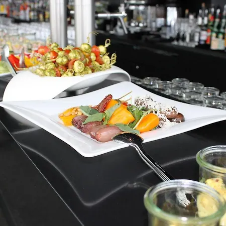 Empire Riverside 4* Amburgo