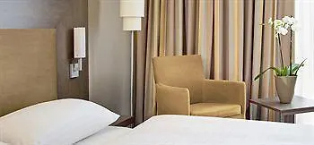 Intercityhotel Dammtor-messe Hotel Hamburgo