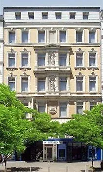 Lumen Am Hauptbahnhof Hotel