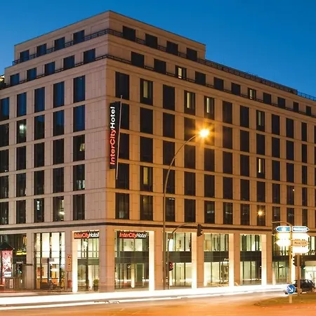 Intercityhotel Hauptbahnhof 4*