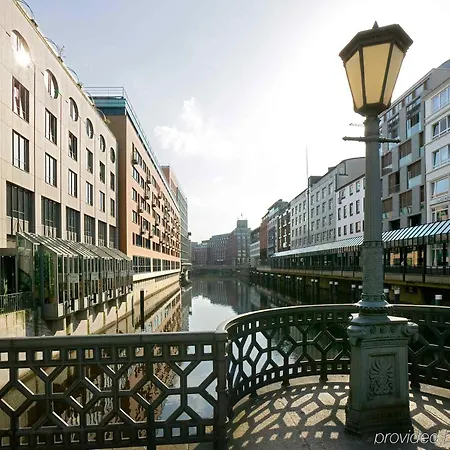 Ibis Styles Alster 2* Hamburg