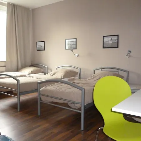 Bergedorf Haus 9 Inn *