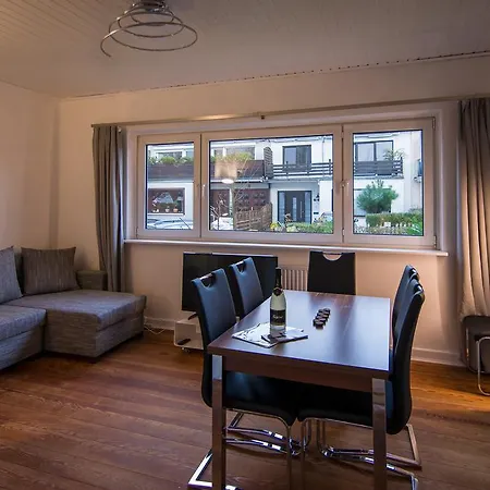 Eigenes Haus - Repgowstieg * Hamburg