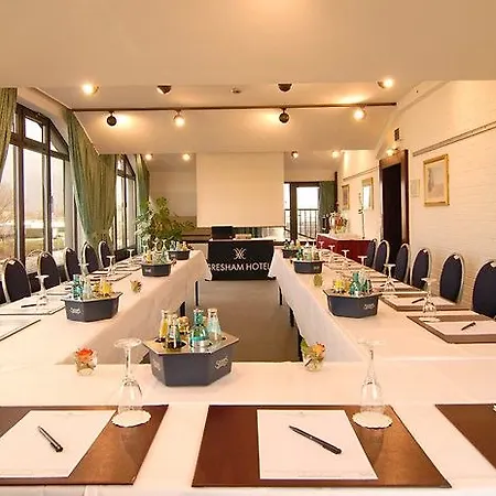 Hotel Leonardo Elbbrücken 4*