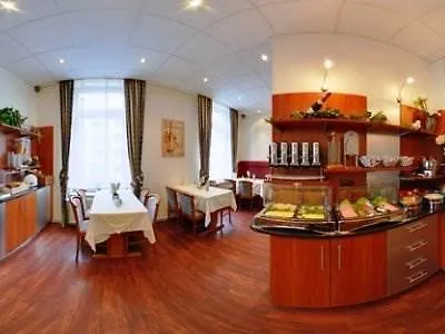 Hotel Lumen Am Hauptbahnhof Hamburk
