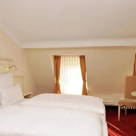 Fuerst Bismarck Hotel