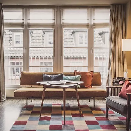 Hotel Henri Downtown 4*