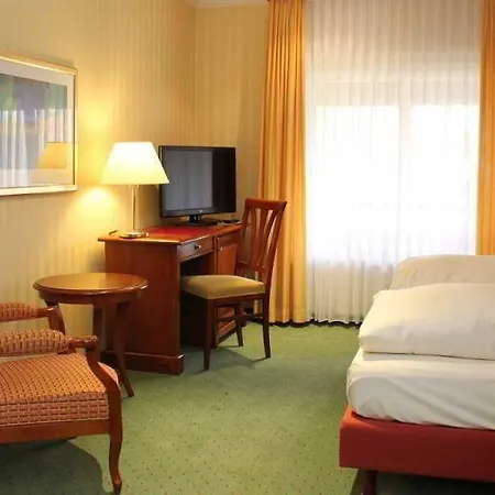 Hotel Alt Lohbrügger Hof 4*