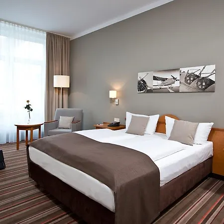 Leonardo Airport Hotel