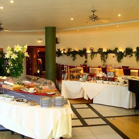 Park Am Berliner Tor Hotel 4*