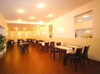 Szálloda Mercedes/centrum 2*