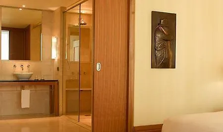 Conrad 5* Гамбург