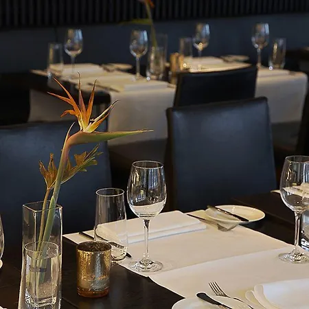 Empire Riverside 4* Amburgo