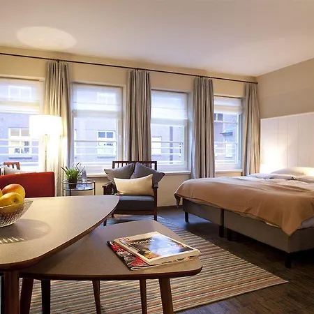 Henri Downtown Hotel