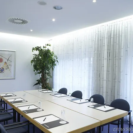 Hotel Intercityhotel Altona 3*