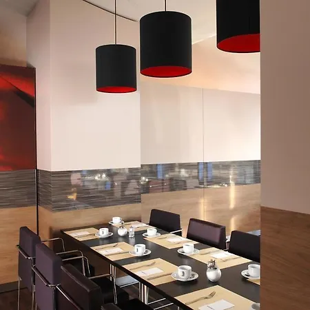 Hotel Intercityhotel Altona 3*