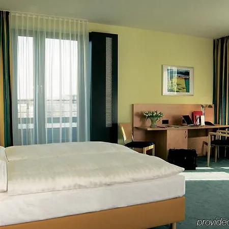 Hotel Intercityhotel Hauptbahnhof 4*