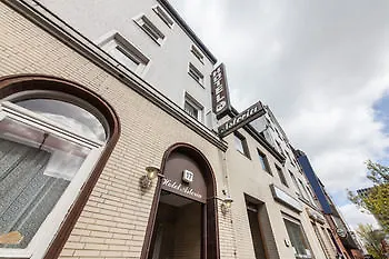 阿斯托里亚招牌酒店 酒店 3*