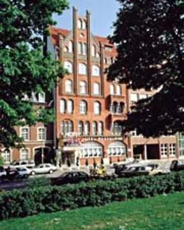 Hotel Holstenwall Neustadt 3*