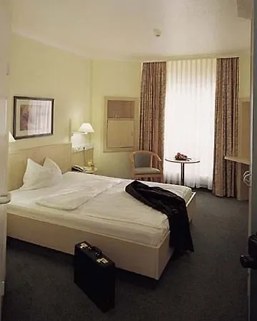 Intercityhotel Altona Hotel