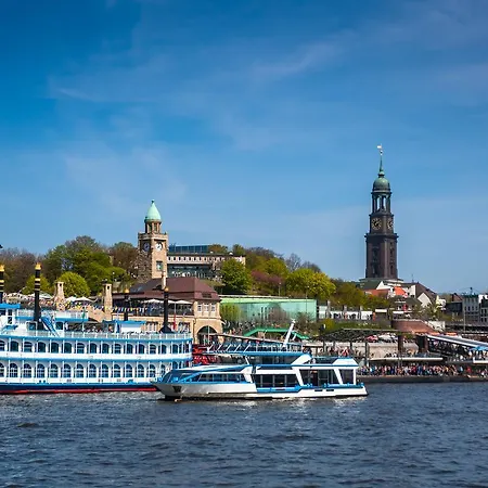 Jufa Hafencity Отель
