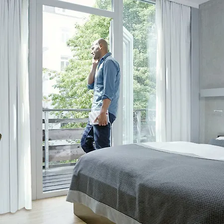 Wedina An Der Alster Hotel 4*