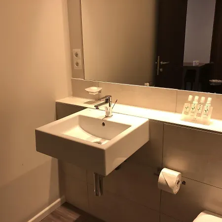 Stadthotel Hotel 3*