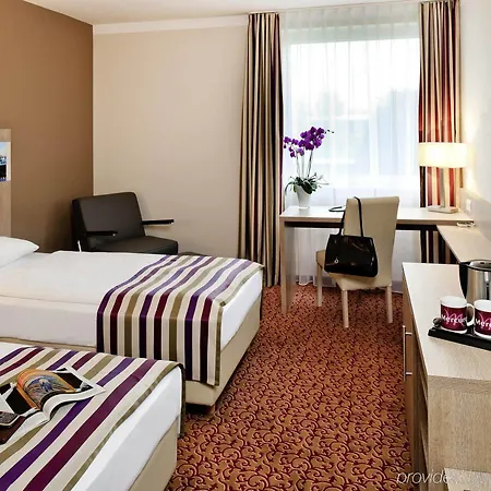 Mercure Am Volkspark Otel 4*
