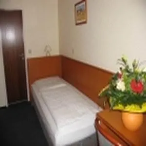 Am Hauptbahnhof 3* Hamburgo