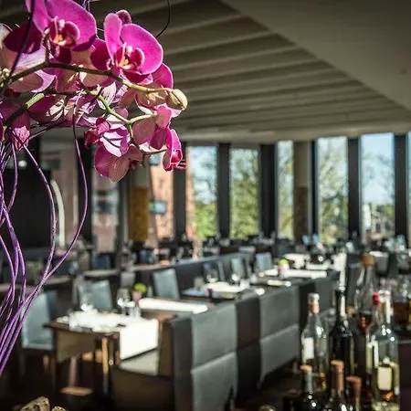 Empire Riverside 4* Amburgo