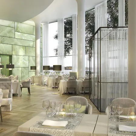 Intercontinental 酒店 5*