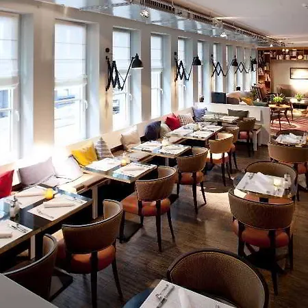 Henri Downtown 4*