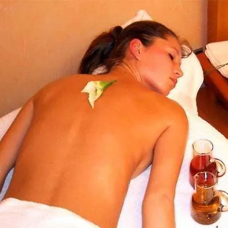 Hotel Courtyard By Marriott Airport 4*